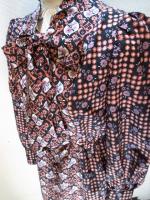 幾何学&花柄ワンピース(ブラックxスモークピンク&スモークパープル)