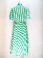 幾何学メッシュ柄ワンピース(グリーンxライトグリーンxホワイト)