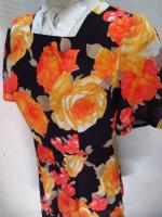 花柄ワンピース(ブラックxオレンジ&ライトオレンジ&ベージュ)