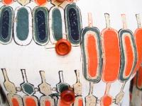 幾何学柄ワンピース(クリームxオレンジ&カーキ&ベージュ)