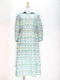 幾何学ボーダー&花柄ワンピース(グリーンxライトグリーンxベージュ)