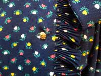 ハート形小花柄ワンピース(ネイビーxイエロー&ピンク&ホワイト)